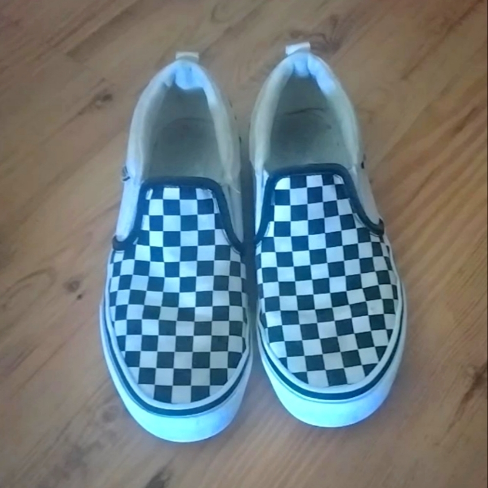 Youth Slip-on Vans size 5